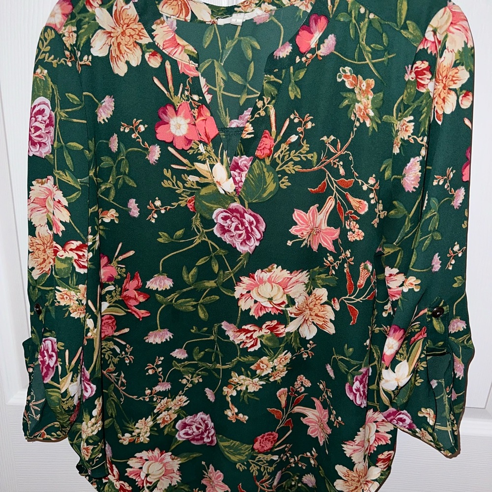 Maurice’s 3/4 Length Sleeve Floral Blouse